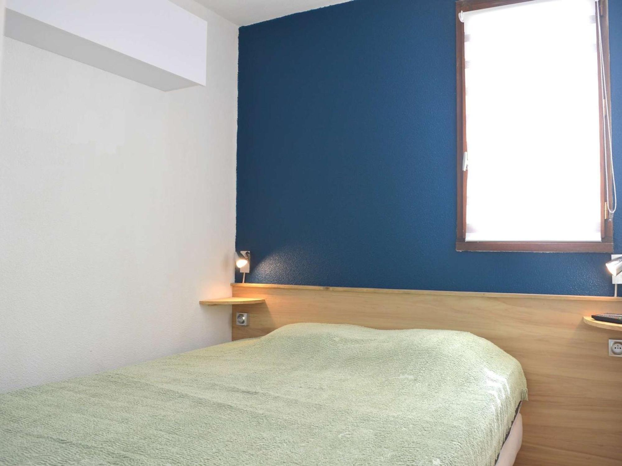 T2 Avec Piscine, 4 Couchages, Proche - - Fr-1-229b-97