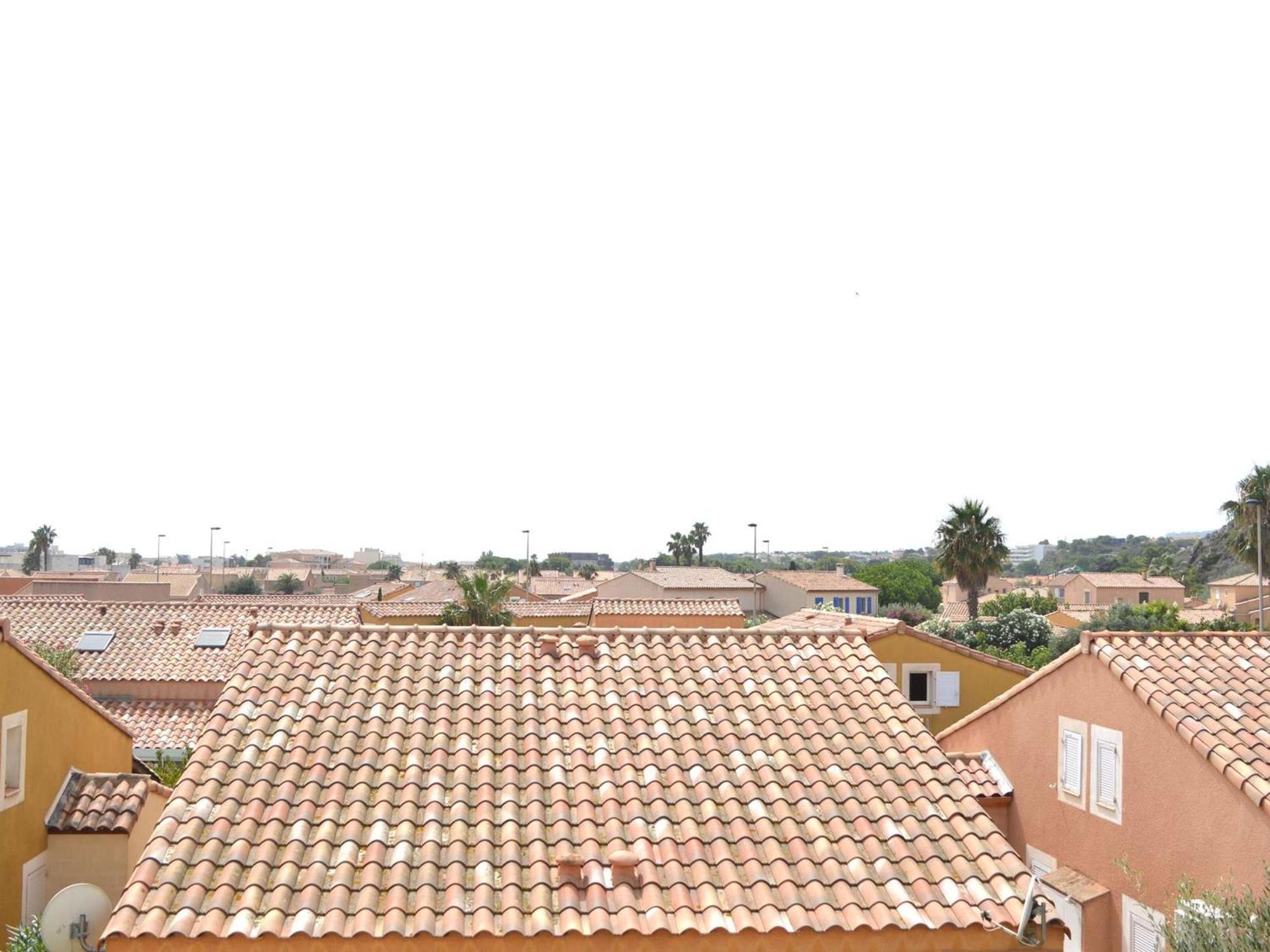 Apartamento T2 Avec Piscine, 4 Couchages, Proche - - Fr-1-229b-97 *